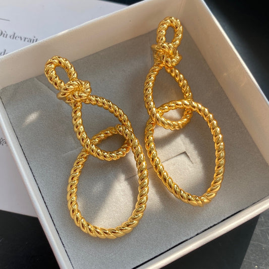 Twisted Drop Earrings - Modingo Modingo